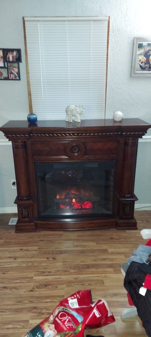 Twin Star Electric Heater Model# 33EF010GRA