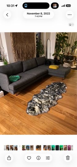 Moving sale