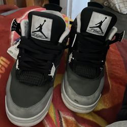 jordans 4s