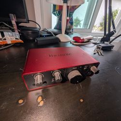 Focusrite Scarlett Solo 4th Gen