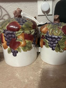 2 Fruit canisters