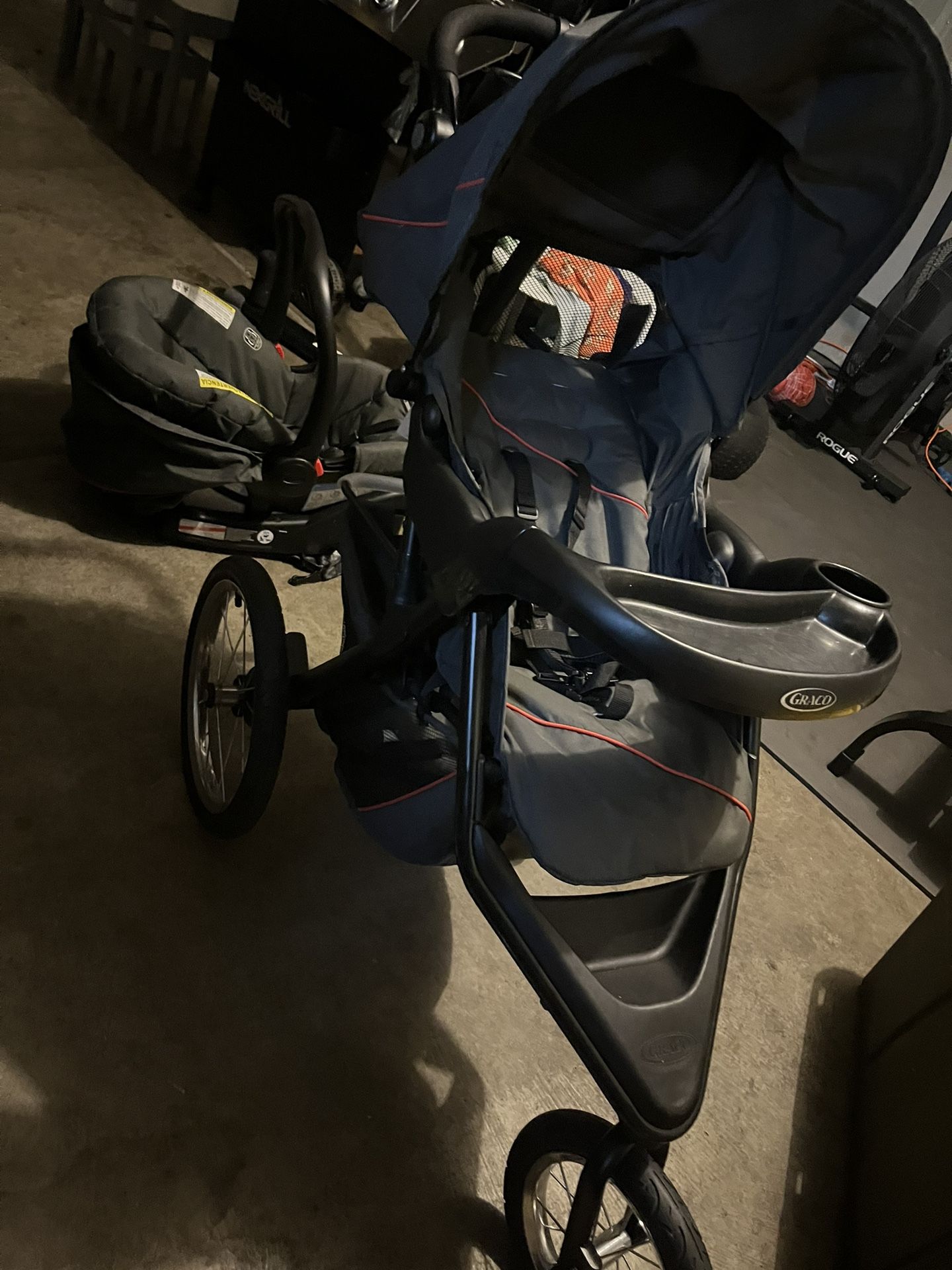 Graco Jogger Stroller & Travel System 