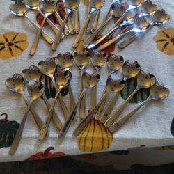 Heart shaped spoons 2 for $5