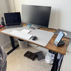 Height adjustable Table and chair