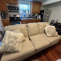 Charleston Beige 90” Sleeper Sofa with Queen Gel Mattress – Excellent Condition