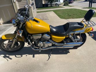 1995 Honda Magna