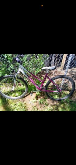 Giant boulder mountain bike