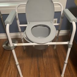 Senior Portable Toilet