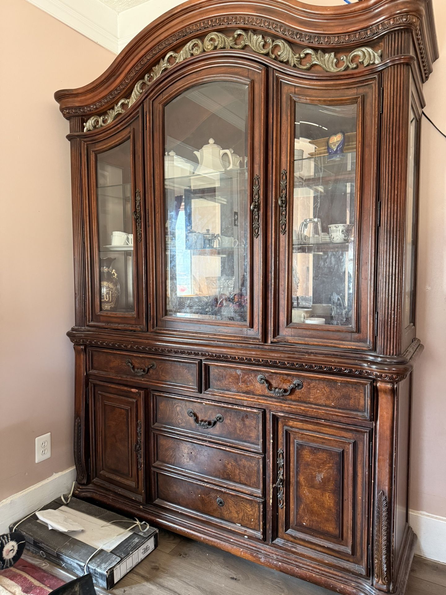 China Cabinet (AS IS)