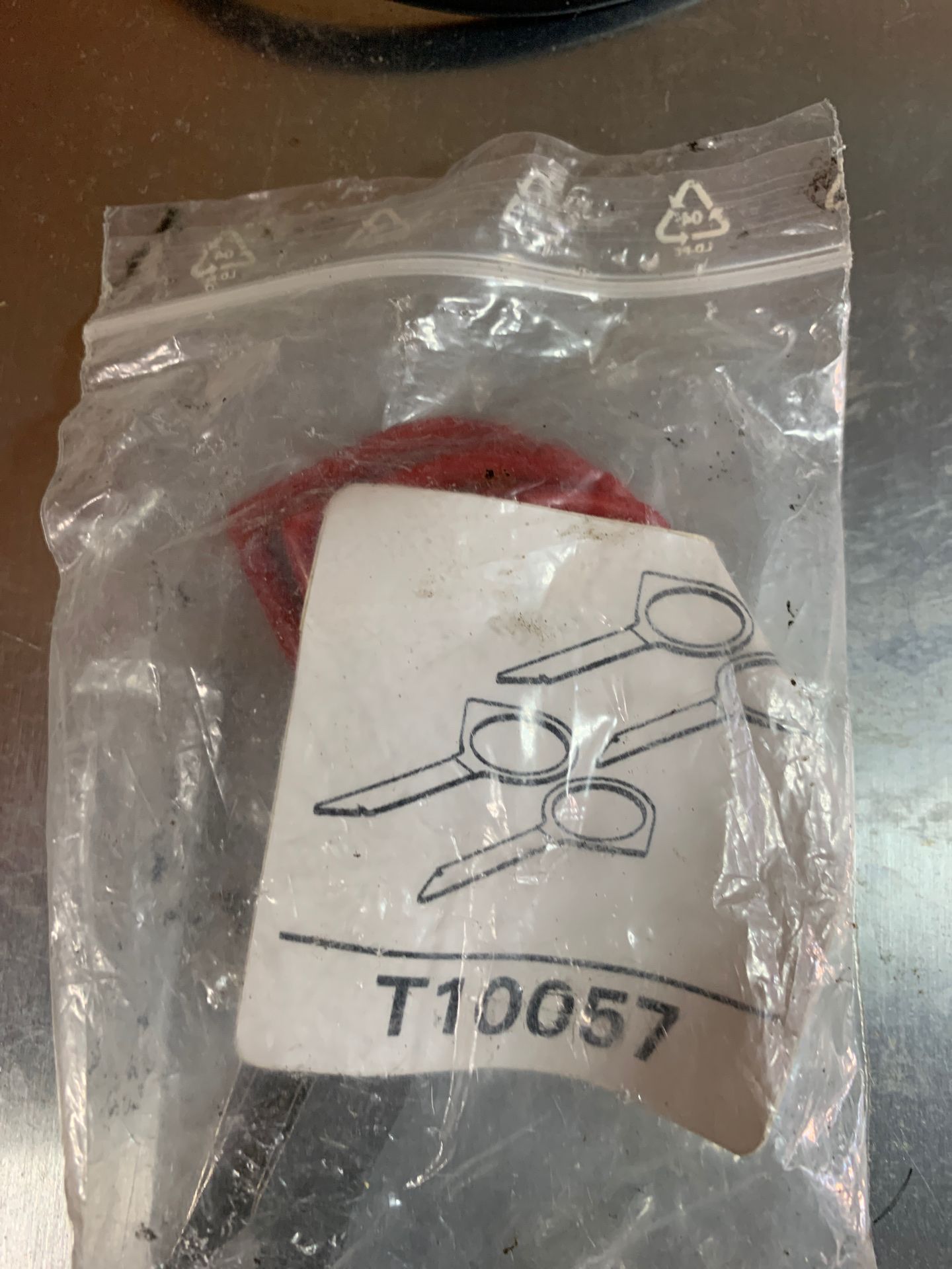 Audi radio removal tool