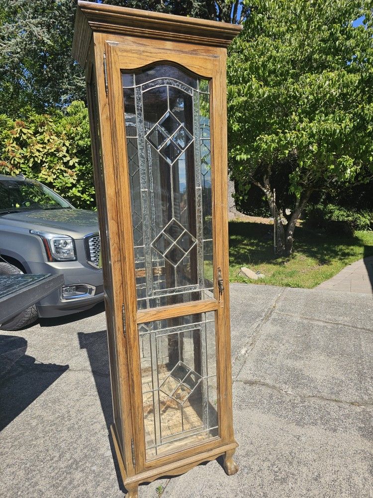 Free Armoire