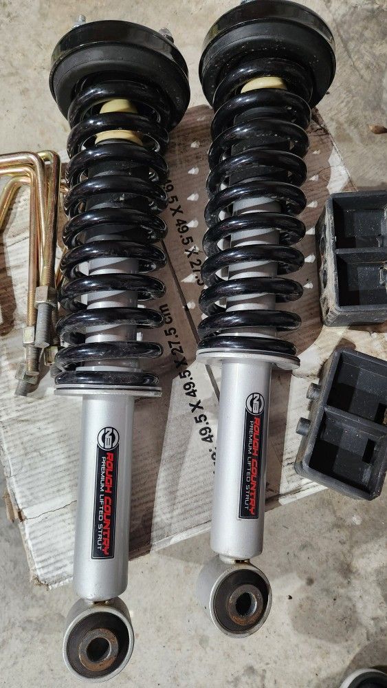 2009-2013 Ford F150 4WD 3 INCH LEVELING STRUTS