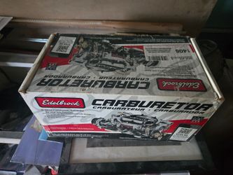 Edelbrock carburetor