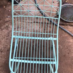 Silla Tamańo Normal Con Ruedas De Metal