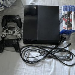 Great Condition Used PS4, 3 Controllers and 6 Games (NEGOTIABLE)