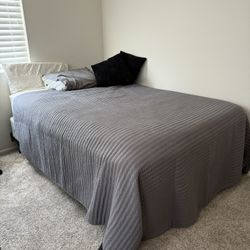 Full Bed w/ Frame 