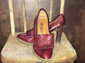 Vintage Bloomingdale womens pumps