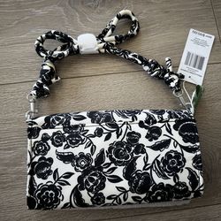 Vera Bradley small cross body