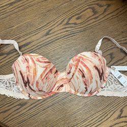 DANSKIN INTIMATES BRA. 40C