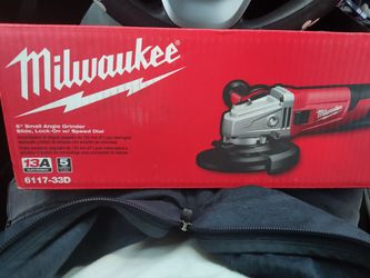 Milwaukee 5-in angle grinder
