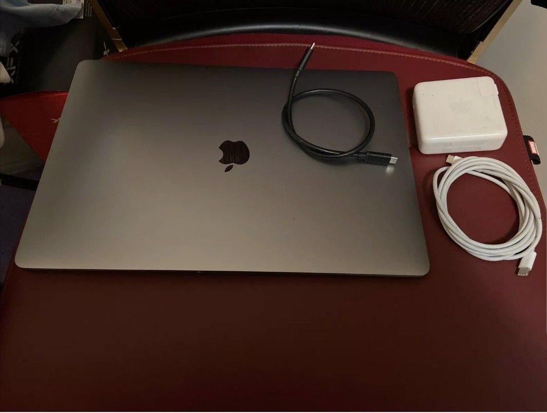 Apple MacBook Pro 16/1TB SSD/Intel Core i9/9th Gen@2.30GHz/Radeon 5500m/16GB RAM