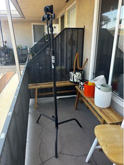 Mathews C stand