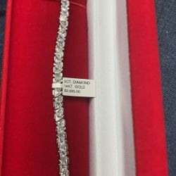 3CT. Diamond Bracelet 14KT White Gold 