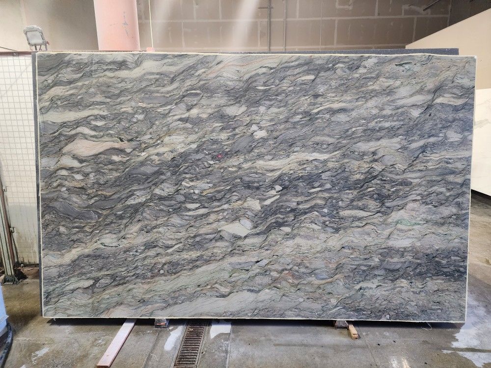 Granite FULL SLAB 134 X 77