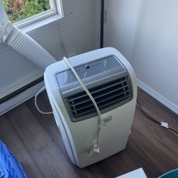 Black And Decker AC + Heat