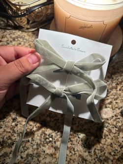Light Green Bow Clip