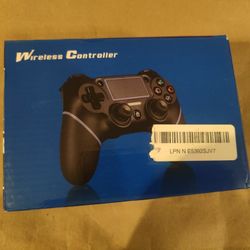wireless controller for PlayStation 4 (PS4).