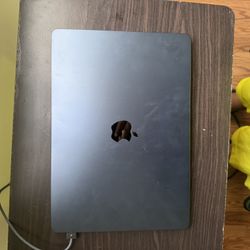 Apple MacBook Air 15-inch M3  512GB SSD  Midnight  Excellent Condition