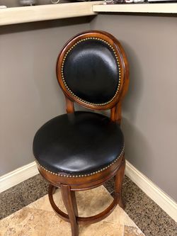 2  -24” Barstools- good condition