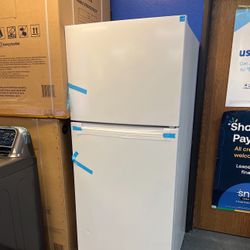 Element Refrigerator 17.6Cu Top Freezer