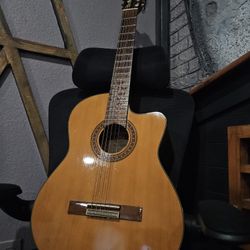 Ibanez Salvador GA5CE classical guitar