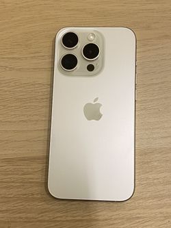 iPhone 15 Pro Fully Unlocked