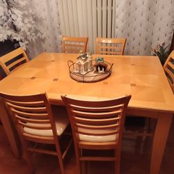Solid Wood Dining Room Table And 6 Chairs