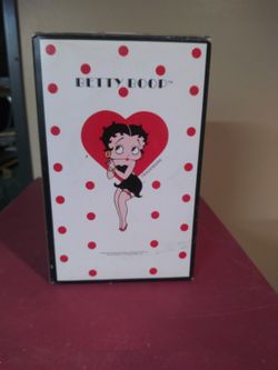 Betty Boop A Balanced Diet Figurine