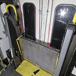 Wheelchair Access Lift 