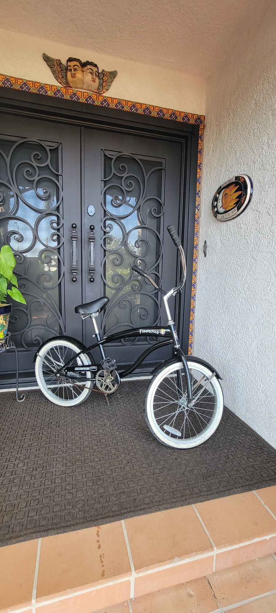 Jr. size beach cruiser bike.