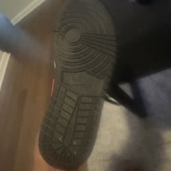 Jordan HMU Discuss Prices Size 10 And 10.5