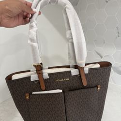 NEW Michael Kors purse
