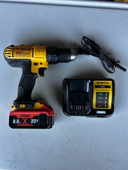 DeWalt DCD771 20V Max 1/2" Cordless Drill Driver Kit w/ New 8.0Ah Battery & Charger