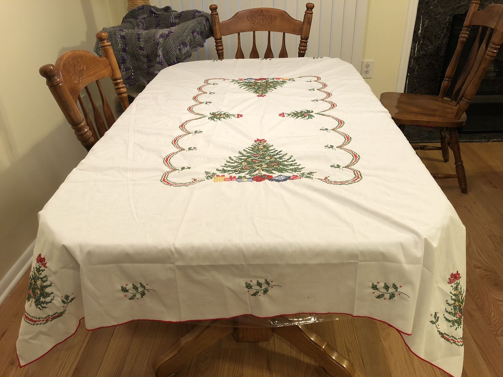 Hand made table cloth