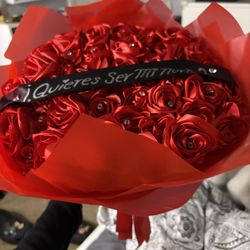 Quieres Ser Mi Novia Enternal Flower Bouquet