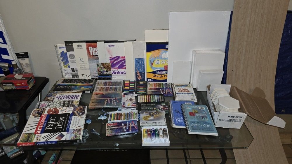 Canvas, Pastels, Sketch Booms