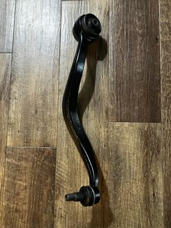 Ford Fusion 2009 Lower Control Arm Right Side ONLY 