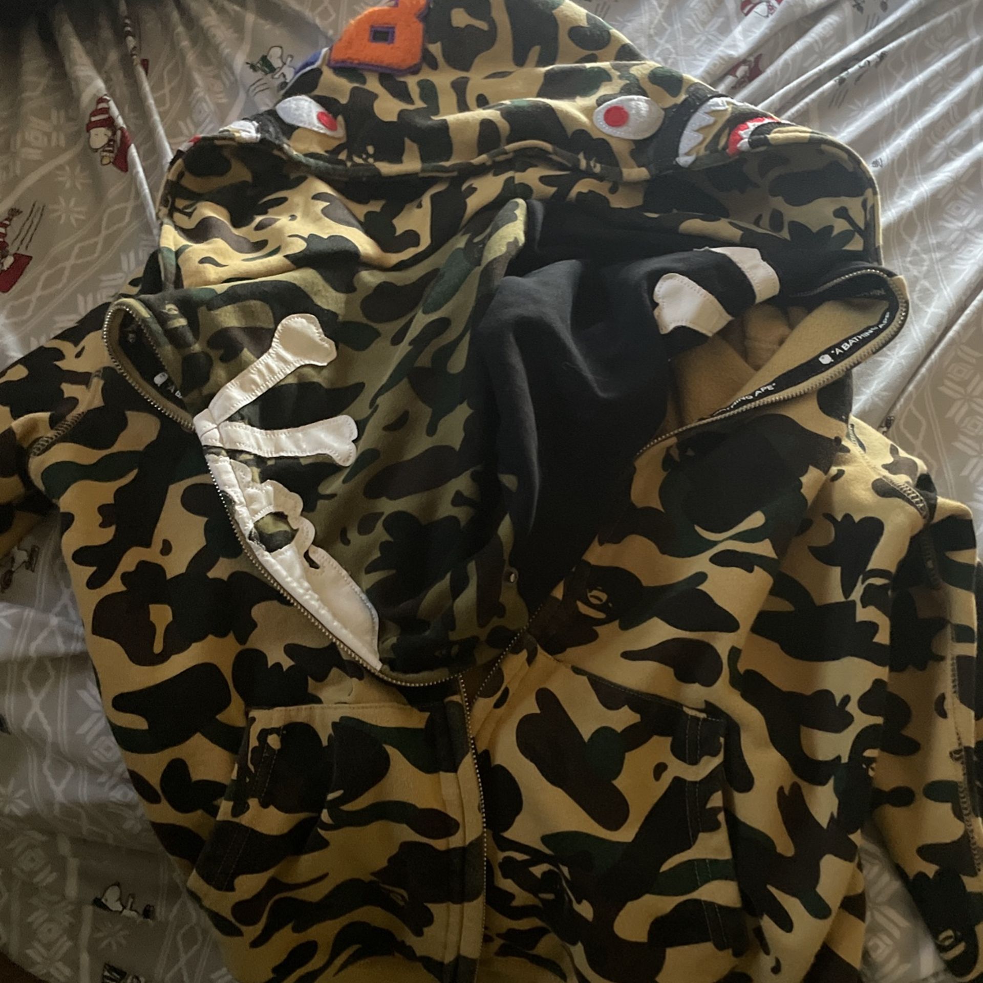 bape hoodie