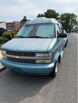 Chevy Astro van 1995