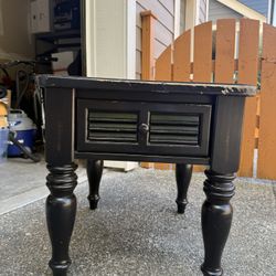 Free Side Table